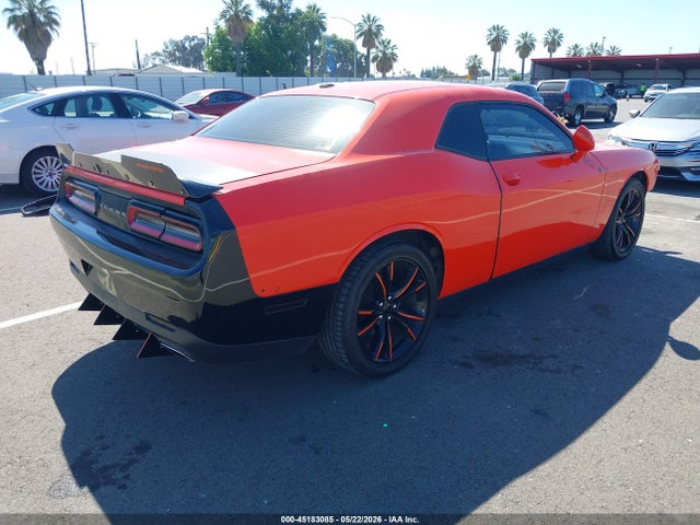 45183085 :رقم المزاد ، 2C3CDZAG4GH323379 vin ، 2016 Dodge Challenger Sxt مزاد بيع