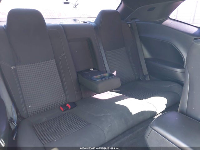 45183085 :رقم المزاد ، 2C3CDZAG4GH323379 vin ، 2016 Dodge Challenger Sxt مزاد بيع