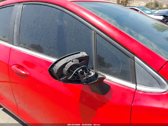 1G1BE5SMXH7204405 Chevrolet Cruze Lt Auto