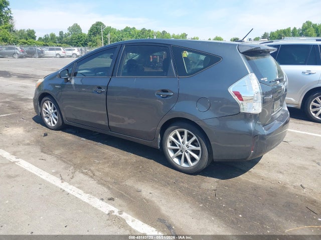 Продаж на аукціоні авто 2013 Toyota Prius V Five, vin: JTDZN3EU8D3289820, номер лоту: 45183123