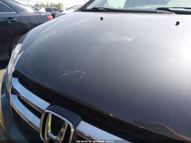 45183135 :رقم المزاد ، 5FNRL5H44FB114435 vin ، 2015 Honda Odyssey Ex مزاد بيع
