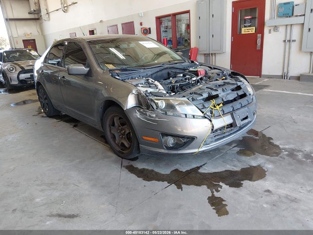 45183142 :رقم المزاد ، 3FAHP0HA7AR361339 vin ، 2010 Ford Fusion Se مزاد بيع