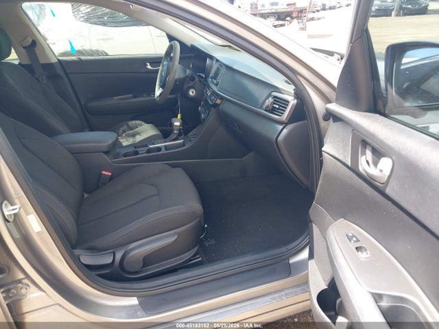 45183152 :رقم المزاد ، 5XXGT4L3XHG142577 vin ، 2017 Kia Optima Lx مزاد بيع