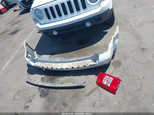 2016 Jeep Patriot Sport მანქანა იყიდება აუქციონზე, vin: 1C4NJPBB2GD721160, აუქციონის ნომერი: 45183185