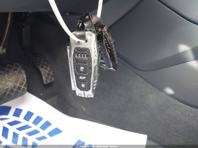 Продаж на аукціоні авто 2021 Audi Q7 Premium Plus 55 Tfsi Quattro Tiptronic, vin: WA1LXAF72MD011884, номер лоту: 45183190