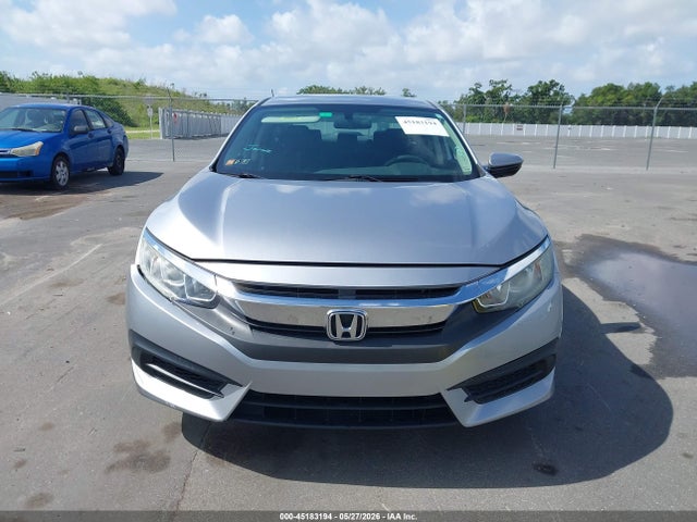 Aukcja sprzedaży 2018 Honda Civic Lx, vin: 2HGFC2F54JH572929, numer aukcji: 45183194