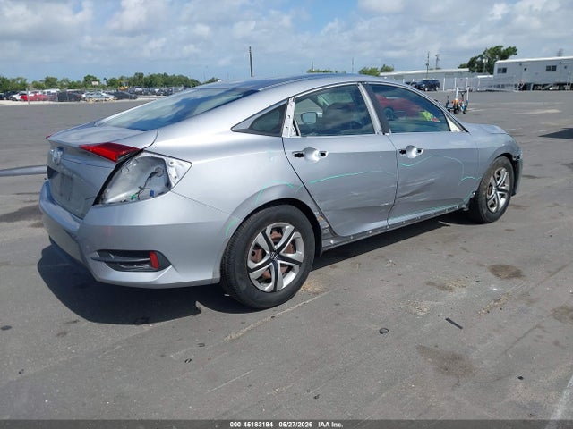 Aukcja sprzedaży 2018 Honda Civic Lx, vin: 2HGFC2F54JH572929, numer aukcji: 45183194