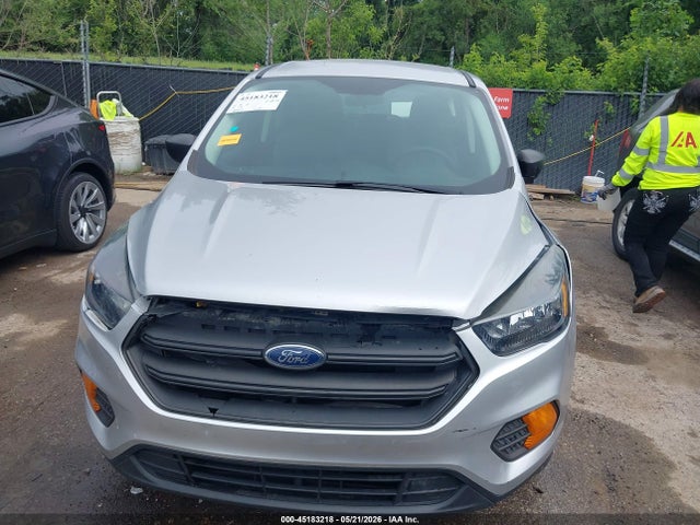 2019 Ford Escape S მანქანა იყიდება აუქციონზე, vin: 1FMCU0F75KUA76813, აუქციონის ნომერი: 45183218