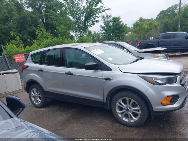2019 Ford Escape S მანქანა იყიდება აუქციონზე, vin: 1FMCU0F75KUA76813, აუქციონის ნომერი: 45183218