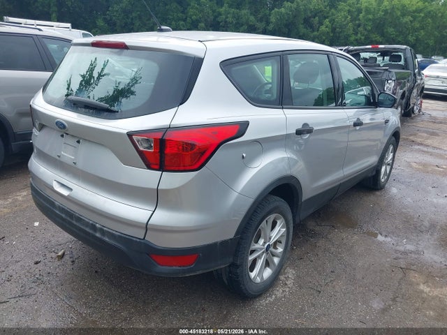 2019 Ford Escape S მანქანა იყიდება აუქციონზე, vin: 1FMCU0F75KUA76813, აუქციონის ნომერი: 45183218