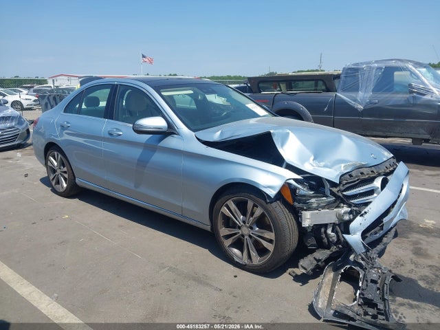 Продаж на аукціоні авто 2016 Mercedes-benz C 300, vin: 55SWF4JB5GU120547, номер лоту: 45183257