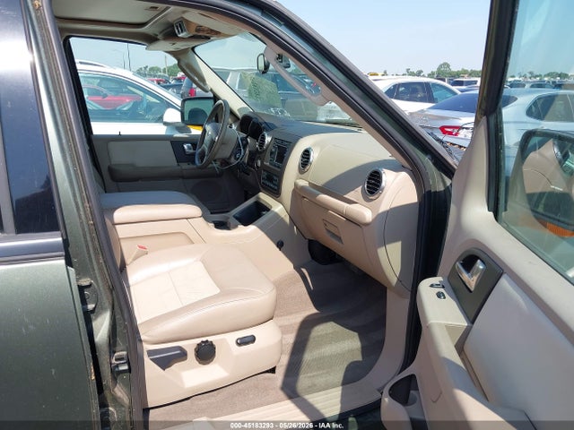 2004 Ford Expedition Eddie Bauer მანქანა იყიდება აუქციონზე, vin: 1FMFU18L64LA47228, აუქციონის ნომერი: 45183293