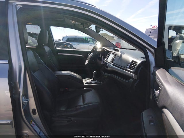 5TDJKRFH7GS260628 Toyota Highlander Xle V6
