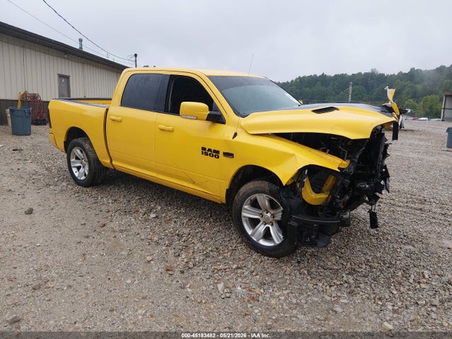 45183482 :رقم المزاد ، 1C6RR7MT5GS305672 vin ، 2016 Ram 1500 Sport مزاد بيع