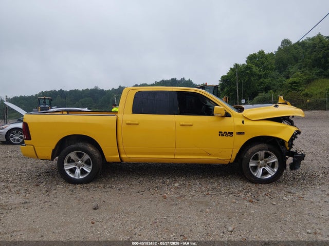 45183482 :رقم المزاد ، 1C6RR7MT5GS305672 vin ، 2016 Ram 1500 Sport مزاد بيع