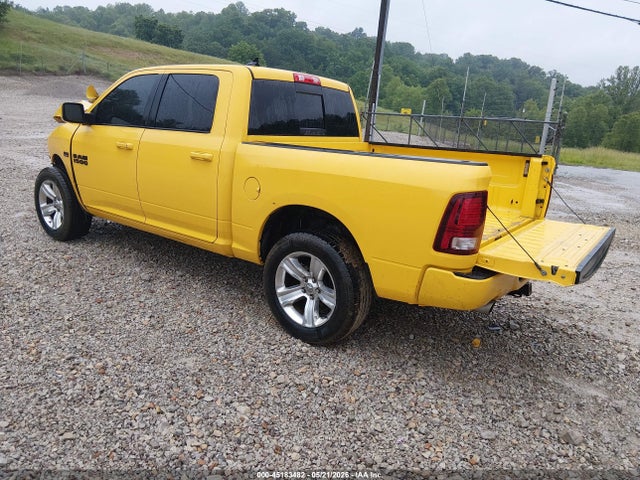 45183482 :رقم المزاد ، 1C6RR7MT5GS305672 vin ، 2016 Ram 1500 Sport مزاد بيع