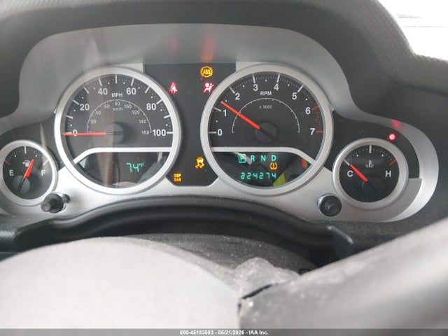 45183503 :رقم المزاد ، 1J4BA3H10AL218177 vin ، 2010 Jeep Wrangler Unlimited Sport مزاد بيع
