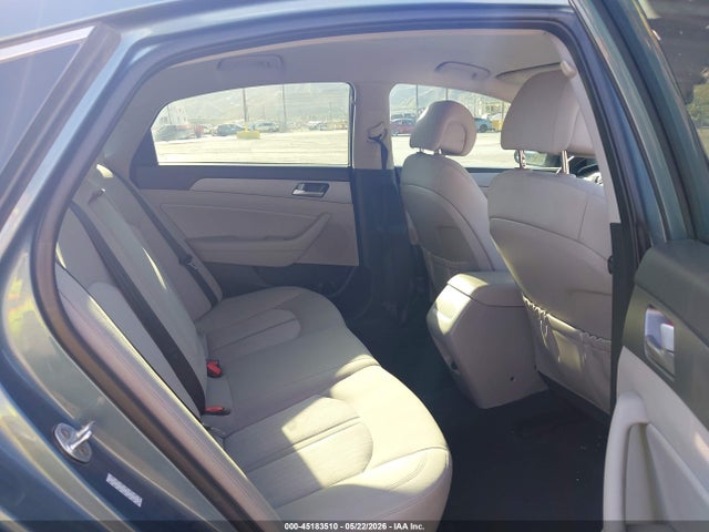 Hyundai Sonata Hybrid Se 2016 KMHE24L18GA035476 Image 8