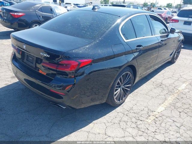 WBA53BH09MWW99352 BMW 530I