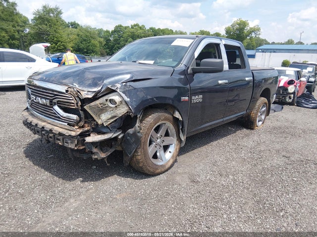 45183515 :رقم المزاد ، 1C6RR6KT7FS500877 vin ، 2015 Ram 1500 Express مزاد بيع