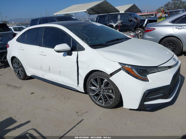Toyota COROLLA SE 2022 5YFS4MCE0NP104464 Image 1