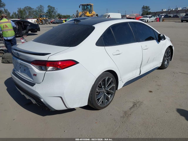 Toyota COROLLA SE 2022 5YFS4MCE0NP104464 Image 4
