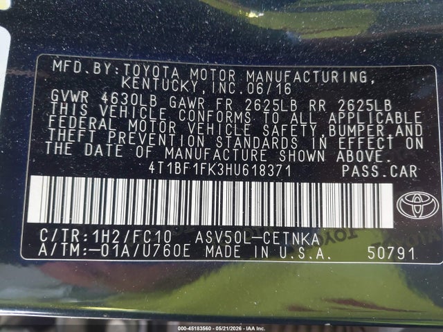 45183560 :رقم المزاد ، 4T1BF1FK3HU618371 vin ، 2017 Toyota Camry Le مزاد بيع