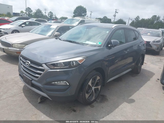 45183579 :رقم المزاد ، KM8J3CA28HU393386 vin ، 2017 Hyundai Tucson Sport مزاد بيع