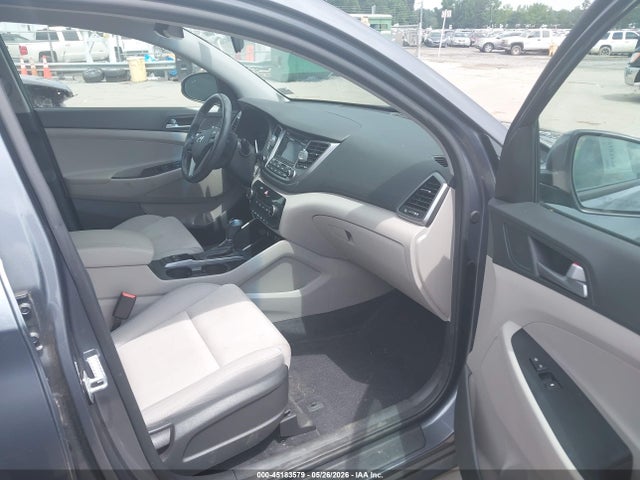 45183579 :رقم المزاد ، KM8J3CA28HU393386 vin ، 2017 Hyundai Tucson Sport مزاد بيع
