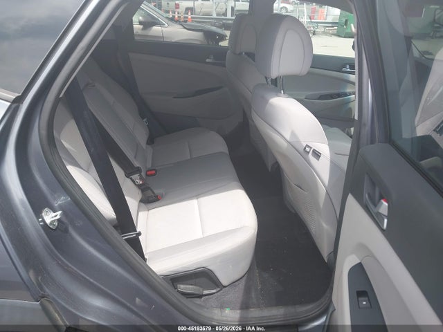 45183579 :رقم المزاد ، KM8J3CA28HU393386 vin ، 2017 Hyundai Tucson Sport مزاد بيع