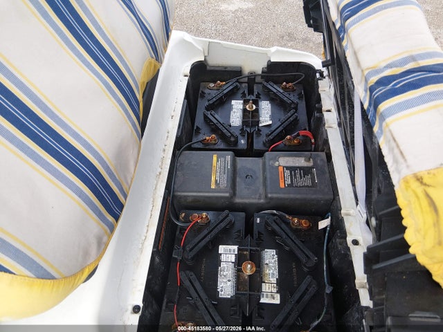 2005 Club Car Golf Cart მანქანა იყიდება აუქციონზე, vin: PQ0537548801, აუქციონის ნომერი: 45183580