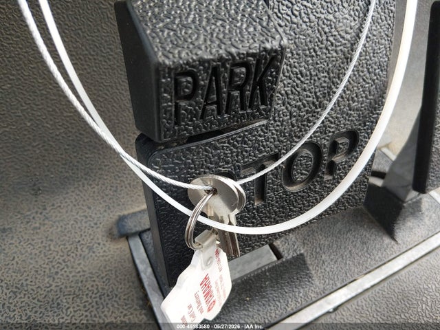 2005 Club Car Golf Cart მანქანა იყიდება აუქციონზე, vin: PQ0537548801, აუქციონის ნომერი: 45183580