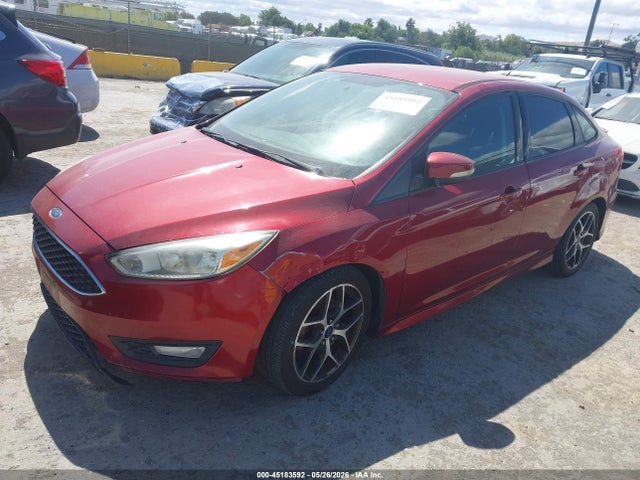 1FADP3F2XGL263117 Ford FOCUS SE