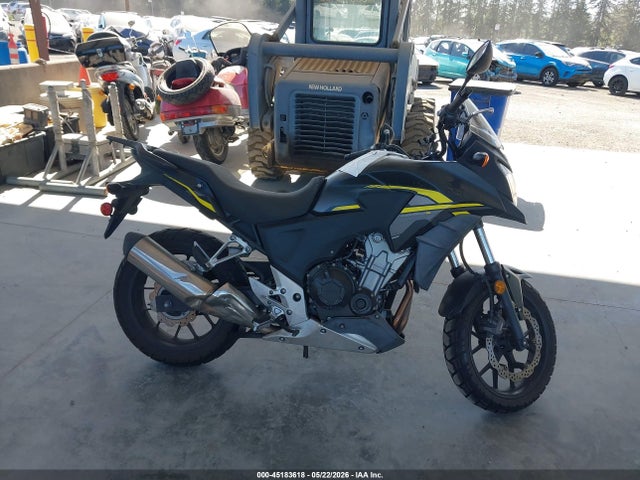45183618 :رقم المزاد ، MLHPC4666F5200074 vin ، 2015 Honda Cb500 X مزاد بيع