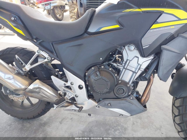 45183618 :رقم المزاد ، MLHPC4666F5200074 vin ، 2015 Honda Cb500 X مزاد بيع