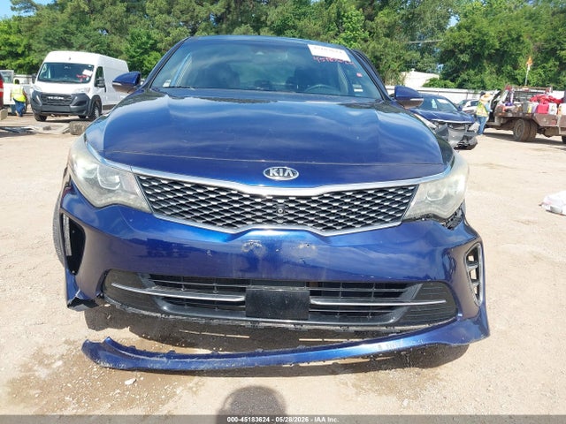 45183624 :رقم المزاد ، 5XXGV4L21HG136779 vin ، 2017 Kia Optima Sxl Turbo مزاد بيع