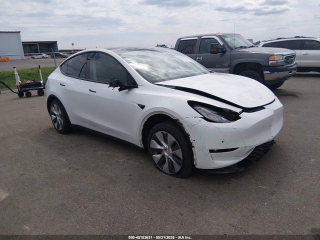 Tesla Model Y Long Range Dual Motor All-wheel Drive 2021 5YJYGDEE4MF068903 головне зображення