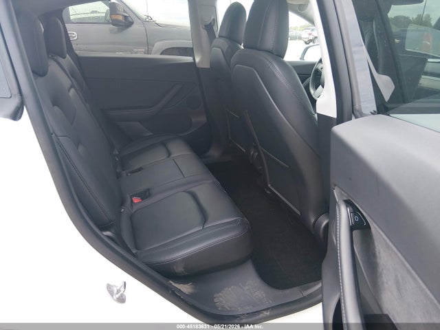 45183631 :رقم المزاد ، 5YJYGDEE4MF068903 vin ، 2021 Tesla Model Y Long Range Dual Motor All-wheel Drive مزاد بيع