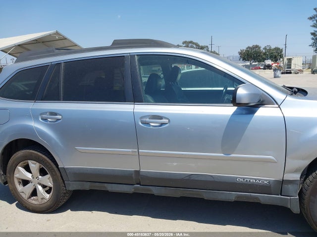 45183637 :رقم المزاد ، 4S4BRCLC0D3298930 vin ، 2013 Subaru Outback 2.5i Limited مزاد بيع