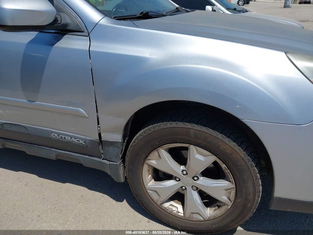 45183637 :رقم المزاد ، 4S4BRCLC0D3298930 vin ، 2013 Subaru Outback 2.5i Limited مزاد بيع