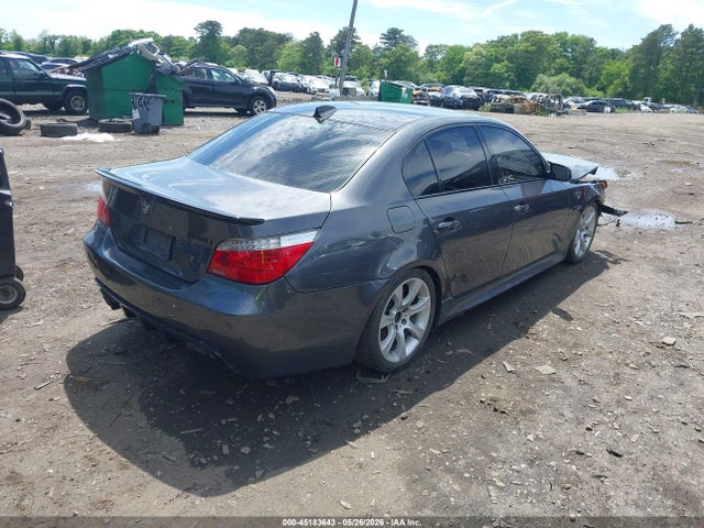 45183643 :رقم المزاد ، WBANB33595CN64547 vin ، 2005 Bmw 545i مزاد بيع