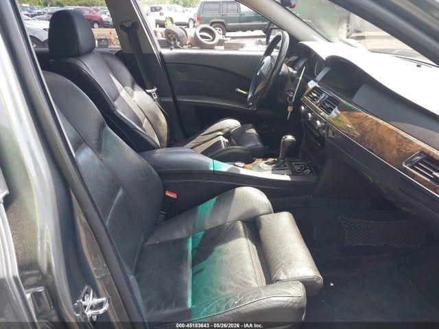 45183643 :رقم المزاد ، WBANB33595CN64547 vin ، 2005 Bmw 545i مزاد بيع