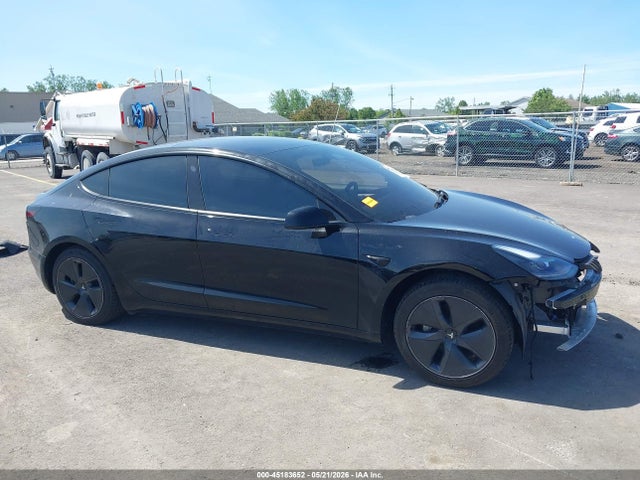 Продажа на аукционе авто 2022 Tesla Model 3 Rear-wheel Drive, vin: 5YJ3E1EA8NF103164, номер лота: 45183652