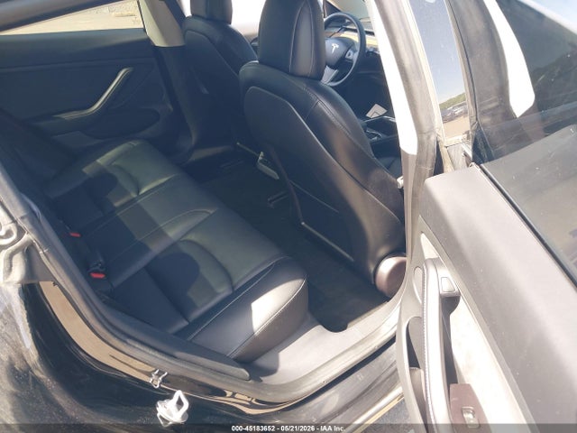 Продажа на аукционе авто 2022 Tesla Model 3 Rear-wheel Drive, vin: 5YJ3E1EA8NF103164, номер лота: 45183652