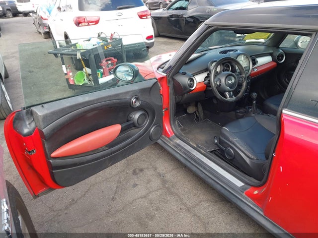 2012 Mini Cooper Clubman მანქანა იყიდება აუქციონზე, vin: WMWZF3C57CT489303, აუქციონის ნომერი: 45183657