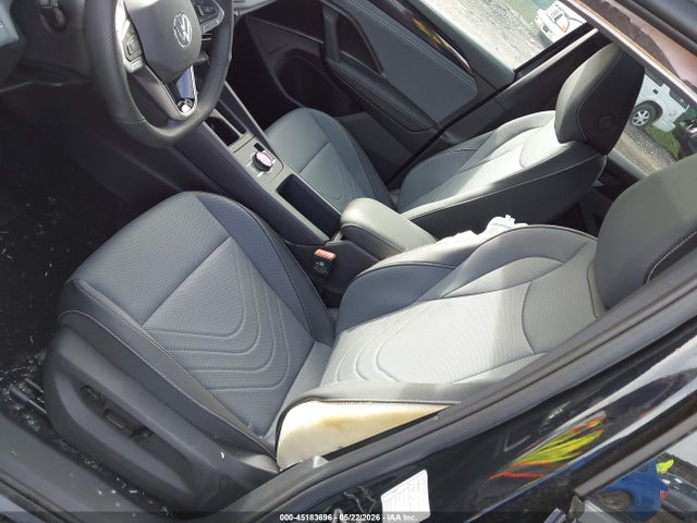 2026 Volkswagen Tiguan Se R-line Black მანქანა იყიდება აუქციონზე, vin: 3VVGR7RM9TM079223, აუქციონის ნომერი: 45183696