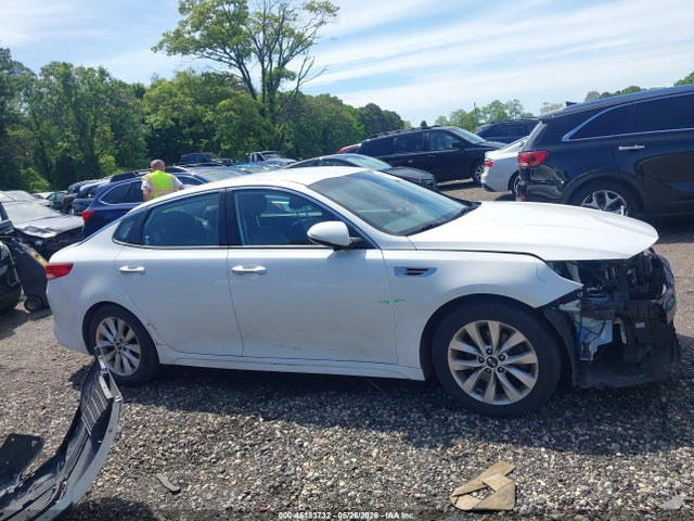 2017 Kia Optima Ex მანქანა იყიდება აუქციონზე, vin: 5XXGU4L36HG154464, აუქციონის ნომერი: 45183732