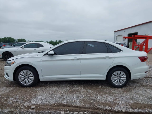 3VWN57BUXKM071977 Volkswagen Jetta 1.4t S