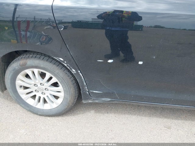 Aukcja sprzedaży 2014 Toyota Sienna Xle V6 8 Passenger, vin: 5TDYK3DC7ES515794, numer aukcji: 45183766