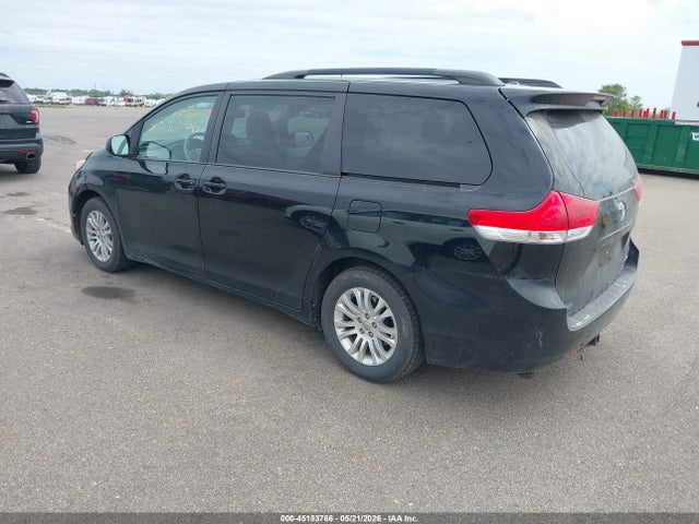 Aukcja sprzedaży 2014 Toyota Sienna Xle V6 8 Passenger, vin: 5TDYK3DC7ES515794, numer aukcji: 45183766